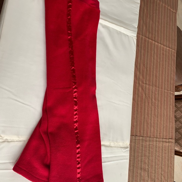 JLO by Jennifer Lopez red satin striped pjs bottom lounge pants capri Size M - Picture 11 of 12